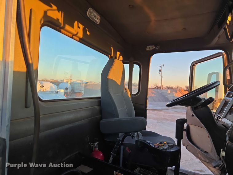 image for item ET5384 2014 Kenworth W900 ready mix truck