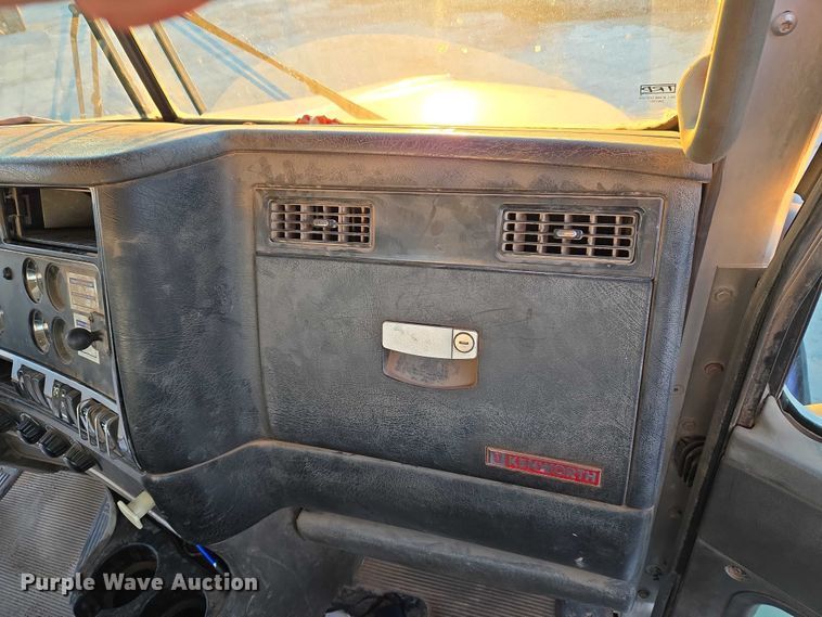 image for item ET5384 2014 Kenworth W900 ready mix truck