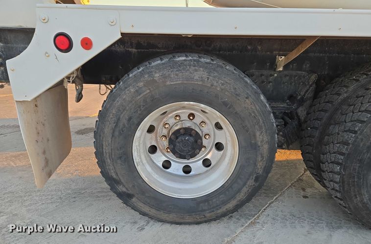 image for item ET5384 2014 Kenworth W900 ready mix truck