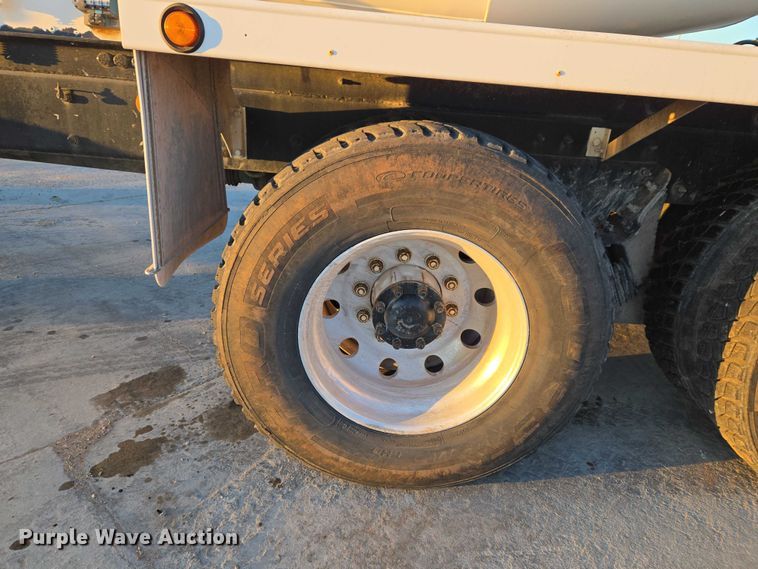 image for item ET5384 2014 Kenworth W900 ready mix truck