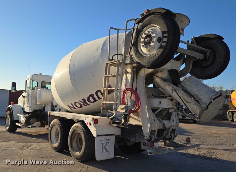image for item ET5385 2015 Kenworth W900 ready mix truck