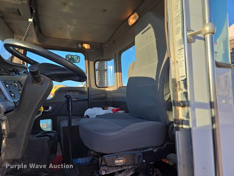 image for item ET5385 2015 Kenworth W900 ready mix truck