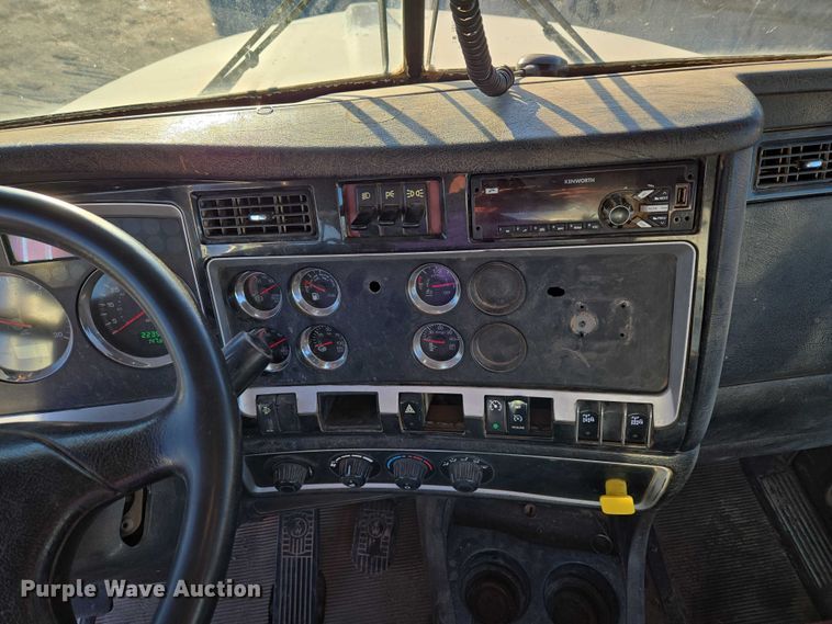 image for item ET5385 2015 Kenworth W900 ready mix truck