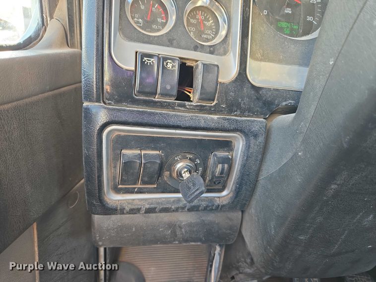 image for item ET5385 2015 Kenworth W900 ready mix truck