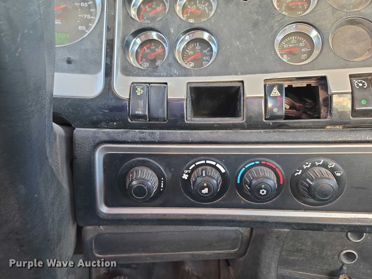 image for item ET5385 2015 Kenworth W900 ready mix truck