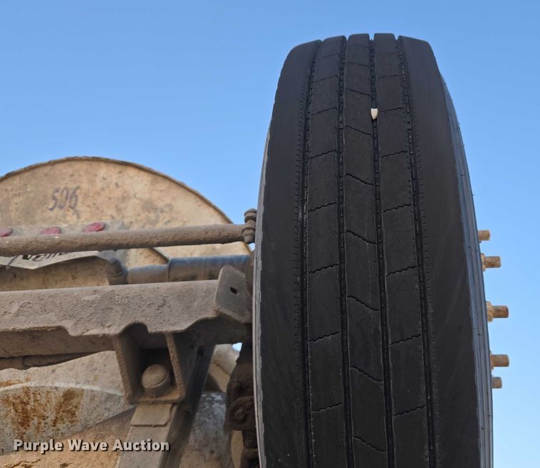 image for item ET5385 2015 Kenworth W900 ready mix truck