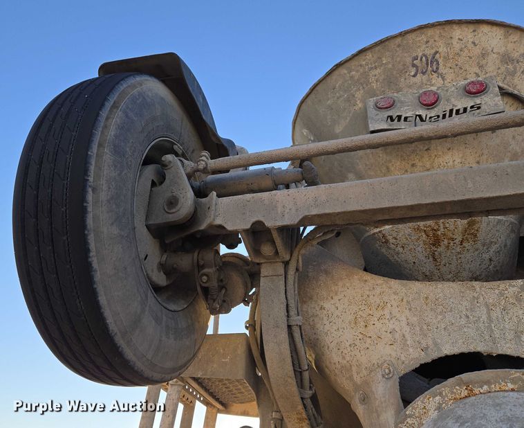 image for item ET5385 2015 Kenworth W900 ready mix truck