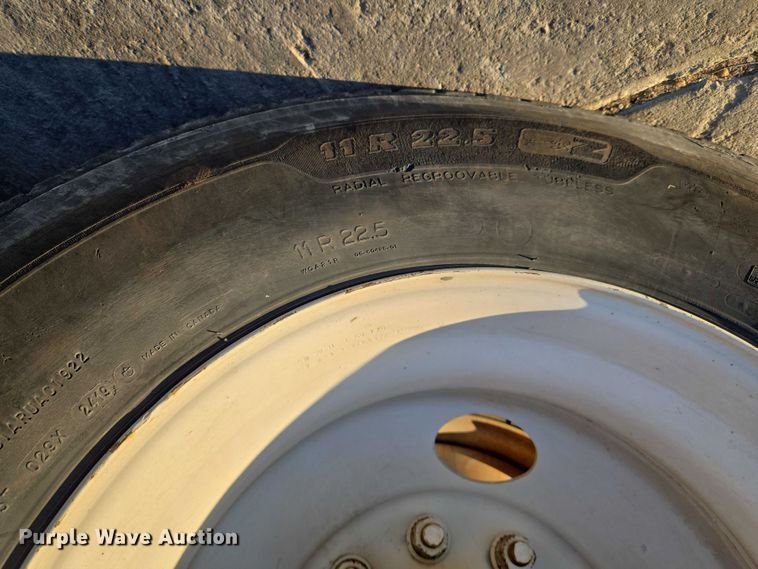 image for item ET5385 2015 Kenworth W900 ready mix truck