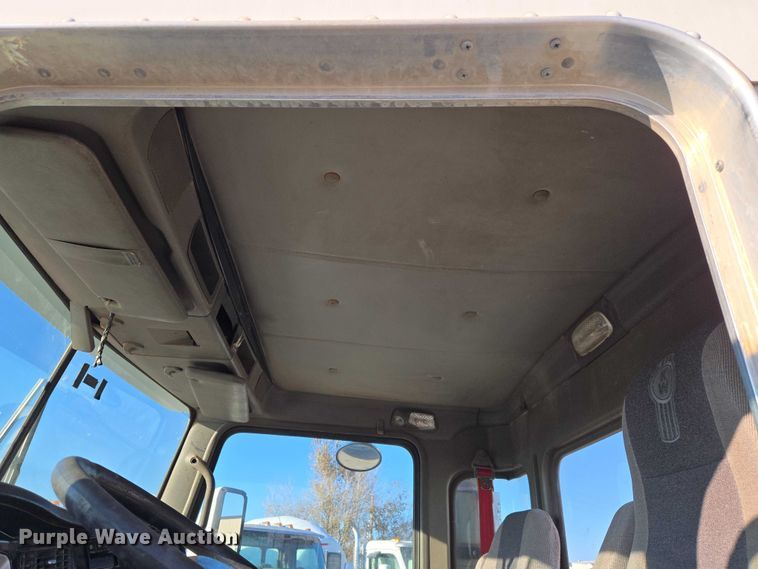 image for item ET5386 2006 Kenworth W900 ready mix truck