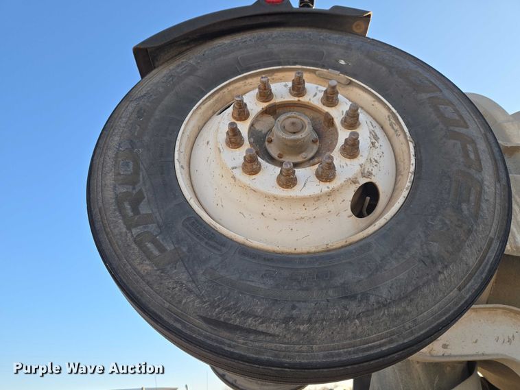 image for item ET5386 2006 Kenworth W900 ready mix truck