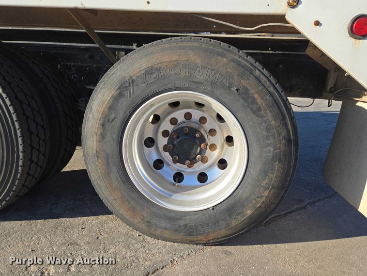 image for item ET5386 2006 Kenworth W900 ready mix truck