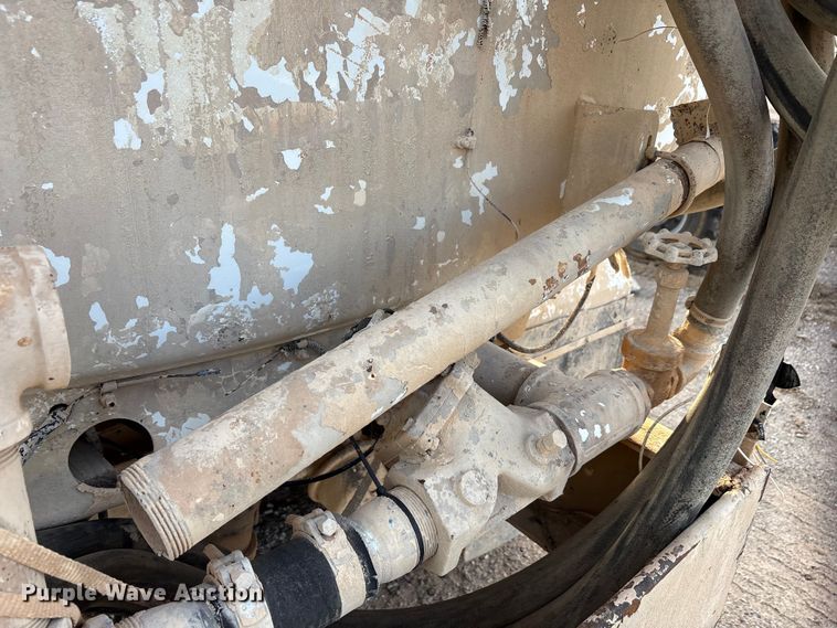 image for item ET5388 2012 International 7400 water truck