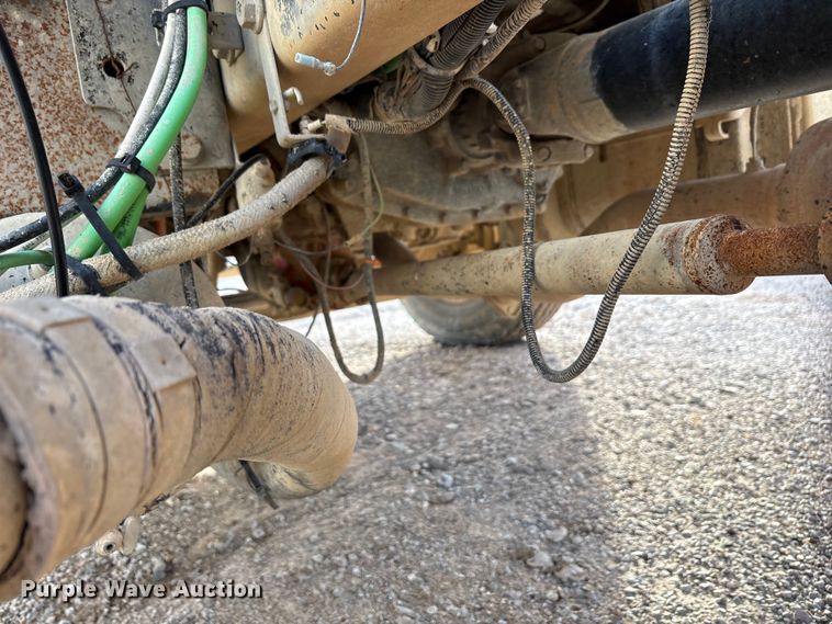 image for item ET5388 2012 International 7400 water truck