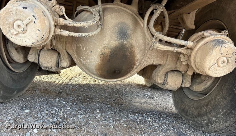 image for item ET5388 2012 International 7400 water truck