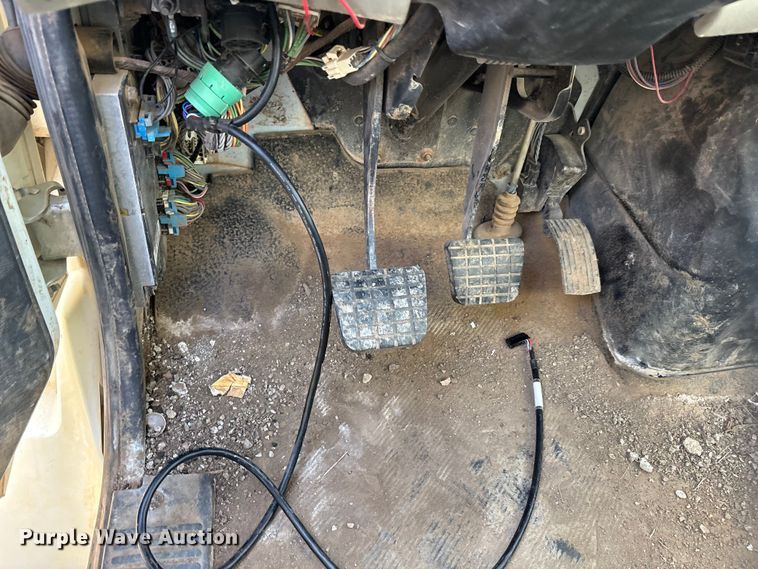 image for item ET5388 2012 International 7400 water truck