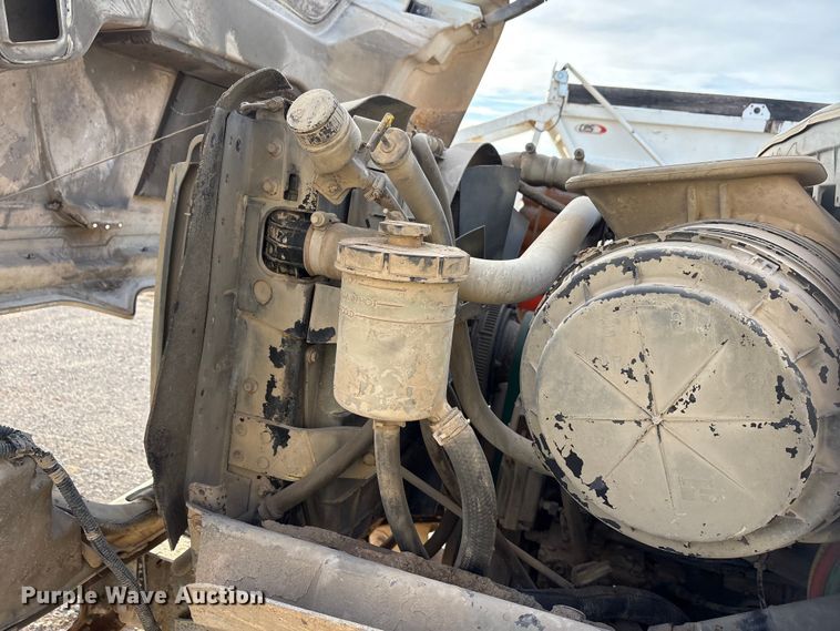 image for item ET5388 2012 International 7400 water truck