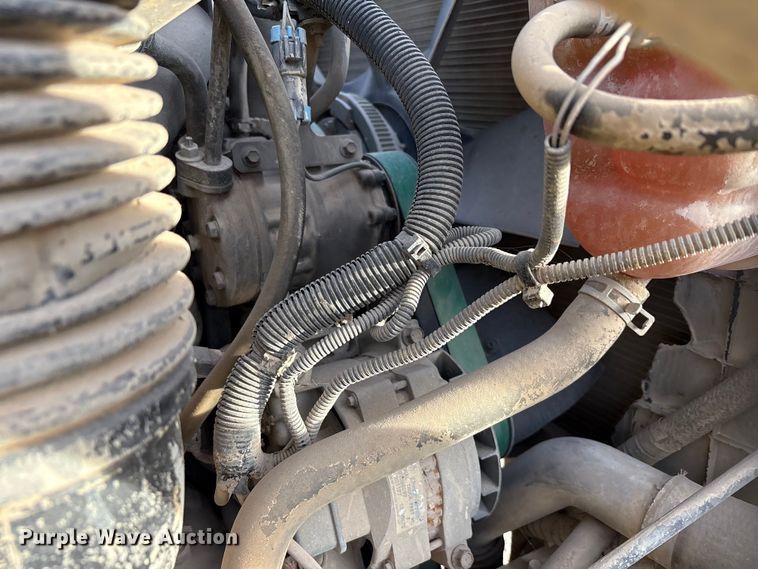 image for item ET5388 2012 International 7400 water truck