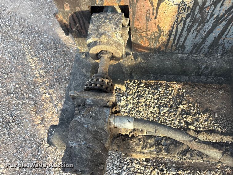 image for item ET5390 Cimline 105D M/A pothole patcher