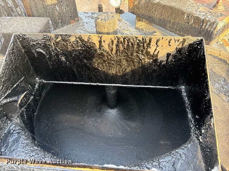 image for item ET5390 Cimline 105D M/A pothole patcher