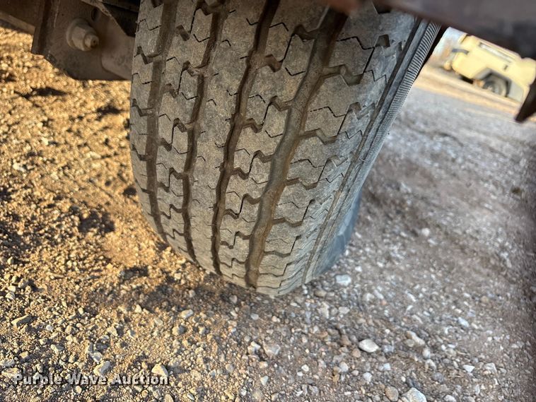 image for item ET5390 Cimline 105D M/A pothole patcher