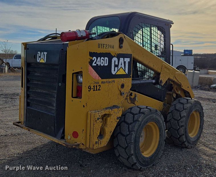 image for item ET5393 2015 Caterpillar 246D skid steer loader