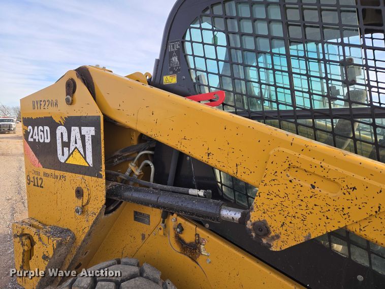 image for item ET5393 2015 Caterpillar 246D skid steer loader