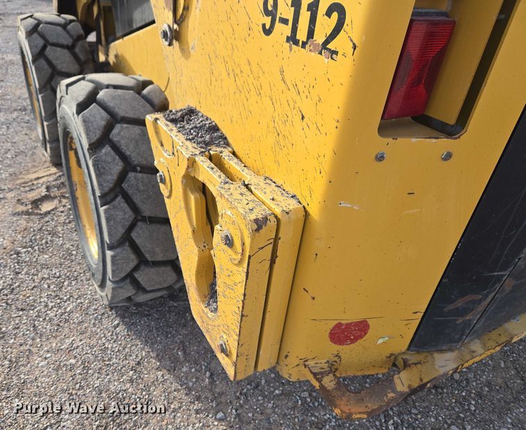 image for item ET5393 2015 Caterpillar 246D skid steer loader