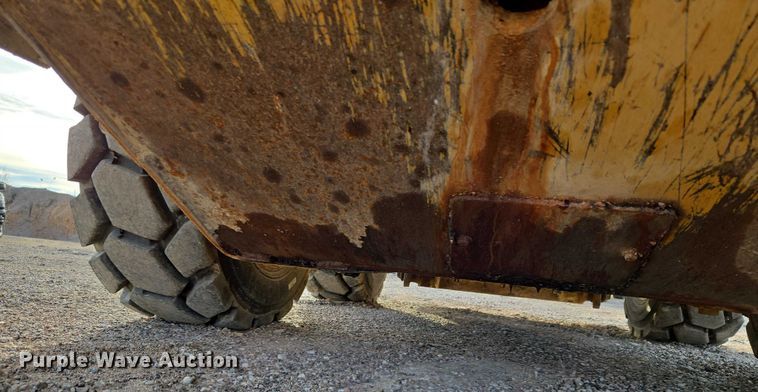 image for item ET5393 2015 Caterpillar 246D skid steer loader