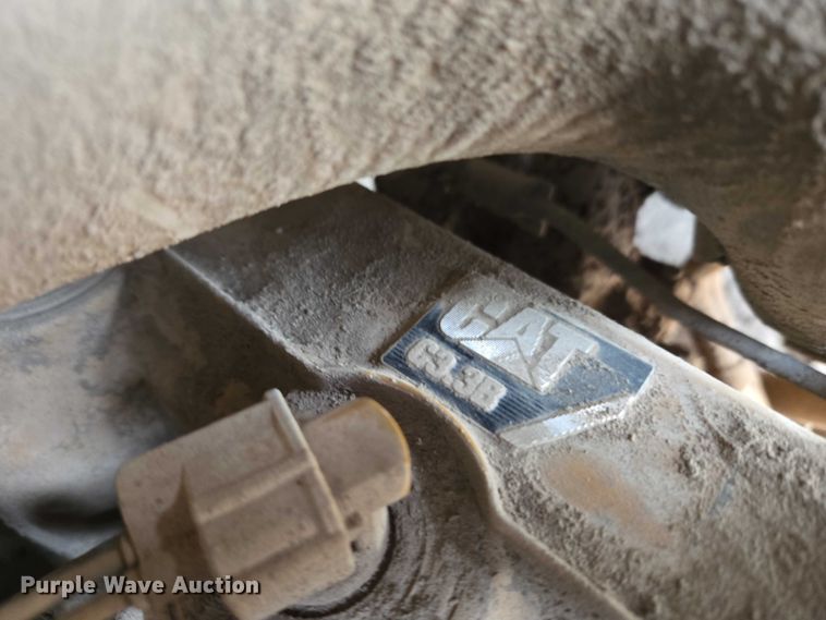 image for item ET5393 2015 Caterpillar 246D skid steer loader