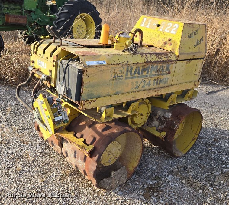 image for item ET5409 1998 Ranmax 1404-R trench compactor