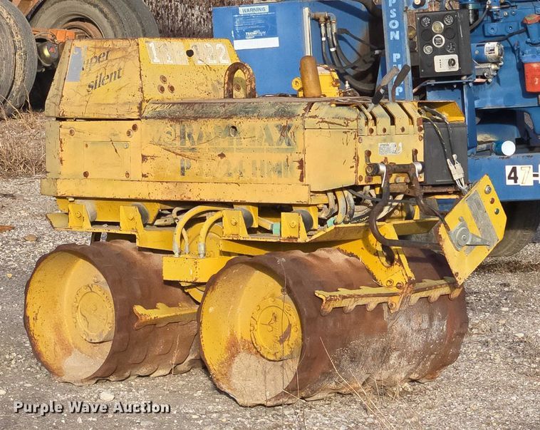 image for item ET5409 1998 Ranmax 1404-R trench compactor