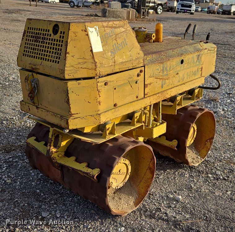 image for item ET5409 1998 Ranmax 1404-R trench compactor