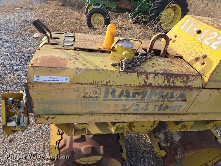 image for item ET5409 1998 Ranmax 1404-R trench compactor