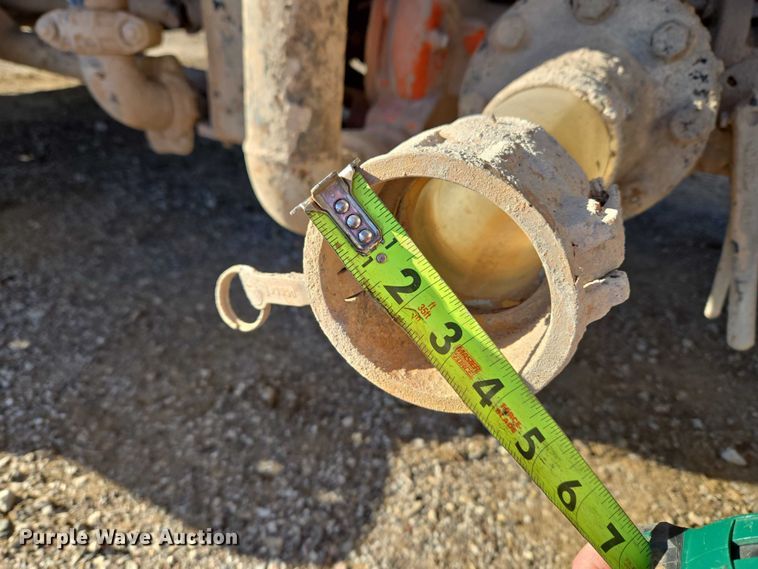 image for item ET5414 2004 Freightliner M2 water truck