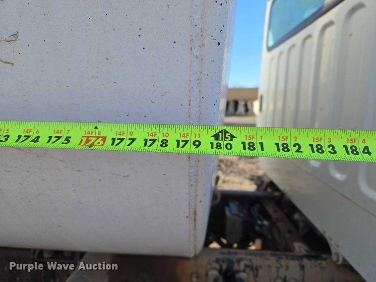 image for item ET5414 2004 Freightliner M2 water truck