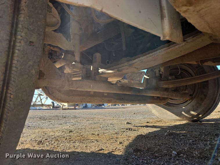 image for item ET5414 2004 Freightliner M2 water truck