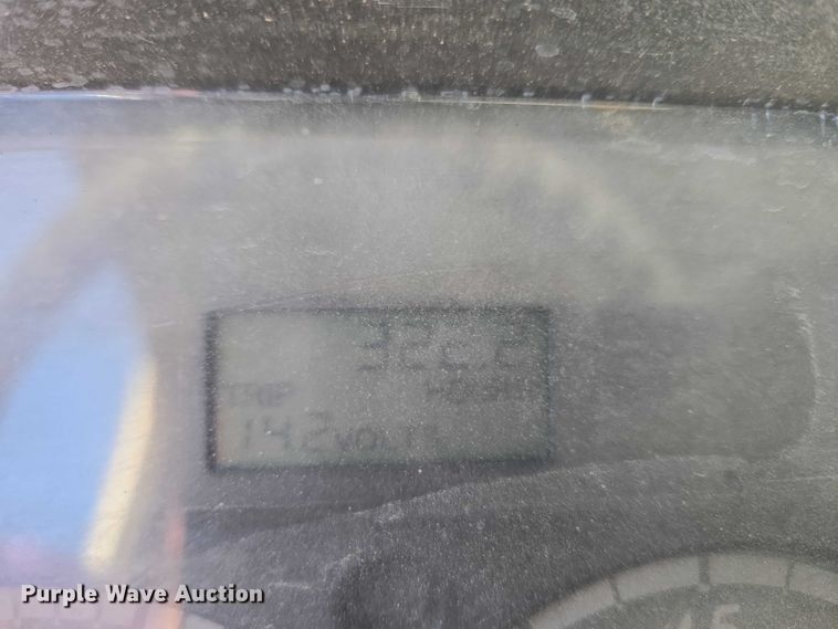 image for item ET5414 2004 Freightliner M2 water truck