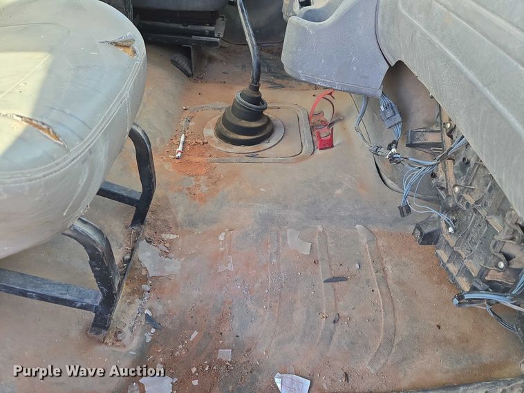 image for item ET5414 2004 Freightliner M2 water truck