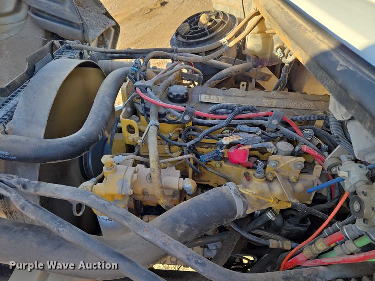 image for item ET5414 2004 Freightliner M2 water truck