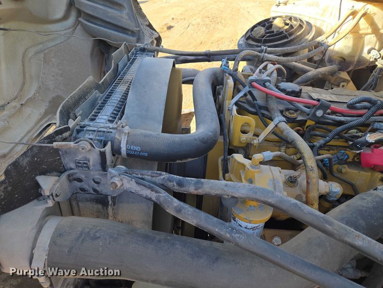 image for item ET5414 2004 Freightliner M2 water truck