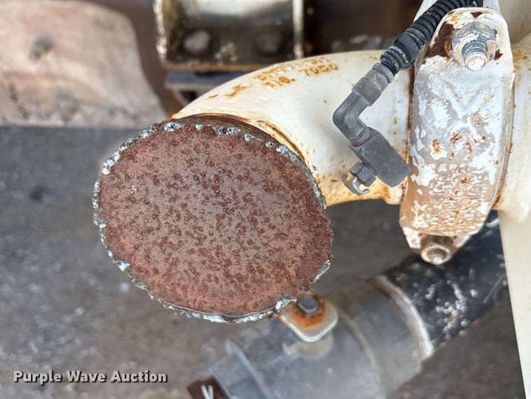 image for item ET5415 2008 Ford F750 water truck