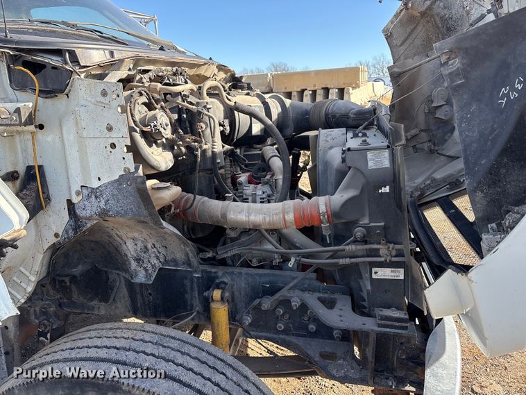 image for item ET5415 2008 Ford F750 water truck