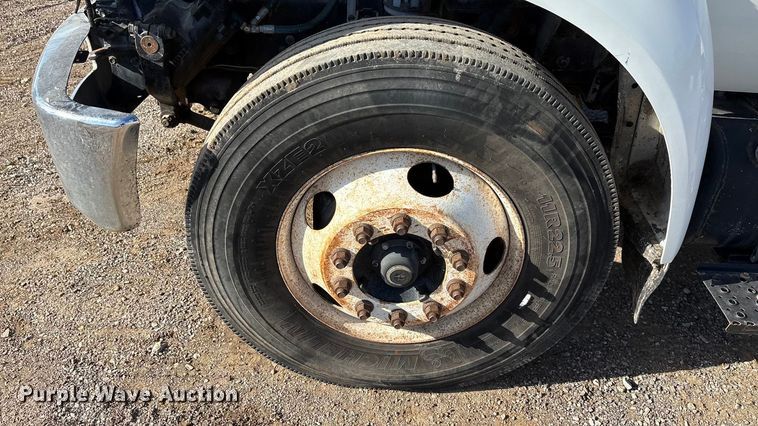 image for item ET5415 2008 Ford F750 water truck