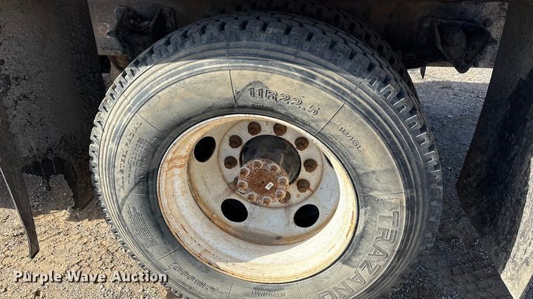 image for item ET5415 2008 Ford F750 water truck