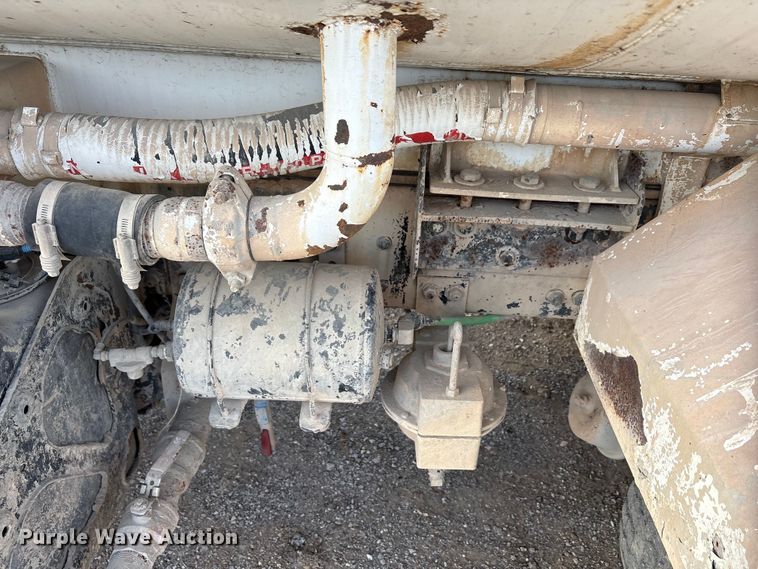 image for item ET5419 2011 Freightliner M2 water truck