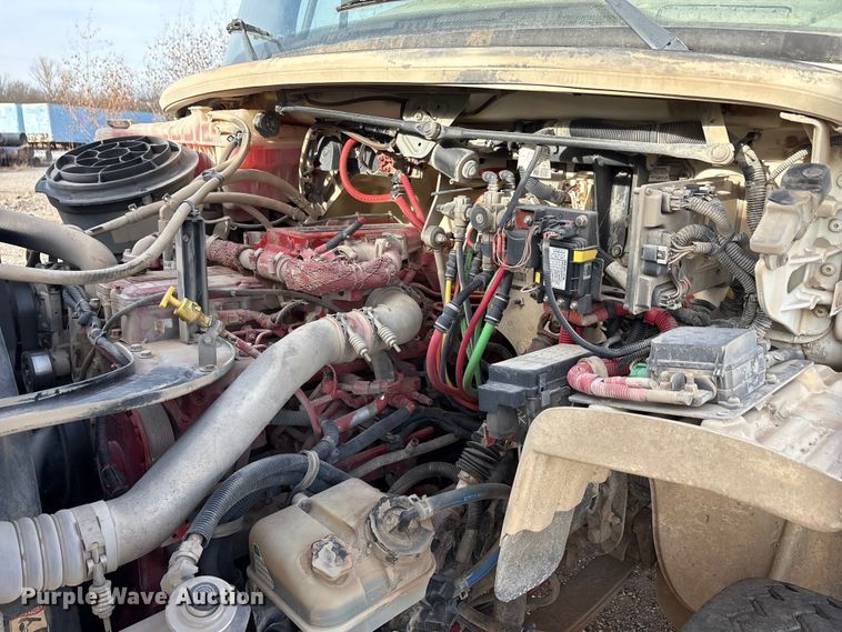 image for item ET5419 2011 Freightliner M2 water truck