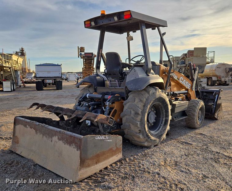 image for item ET5424 2018 Case 570N EP landscape tractor