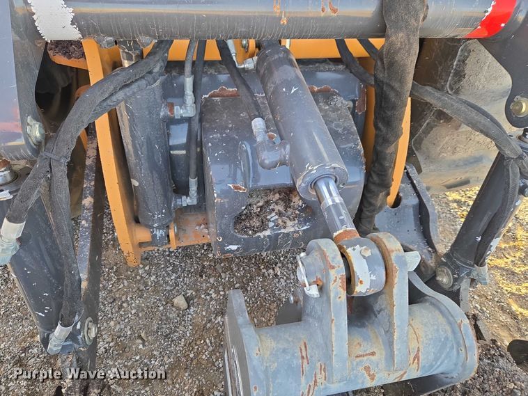 image for item ET5424 2018 Case 570N EP landscape tractor