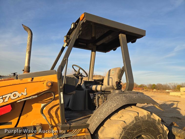 image for item ET5424 2018 Case 570N EP landscape tractor