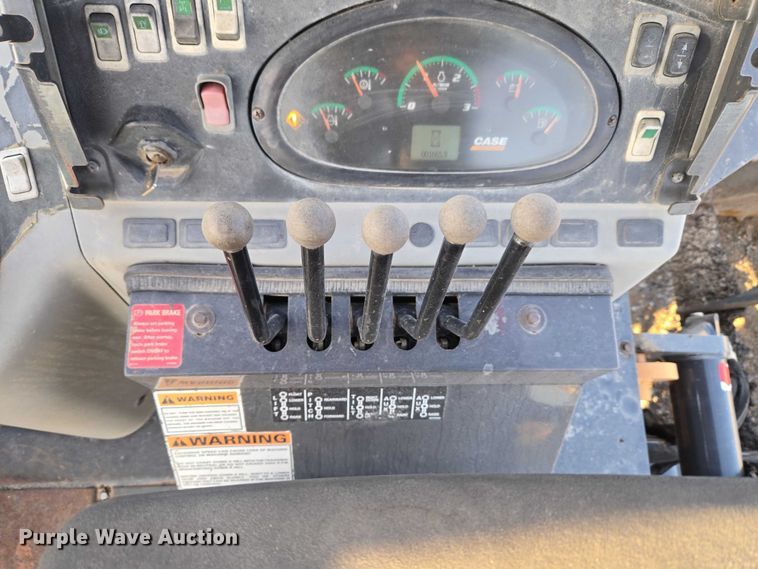 image for item ET5424 2018 Case 570N EP landscape tractor